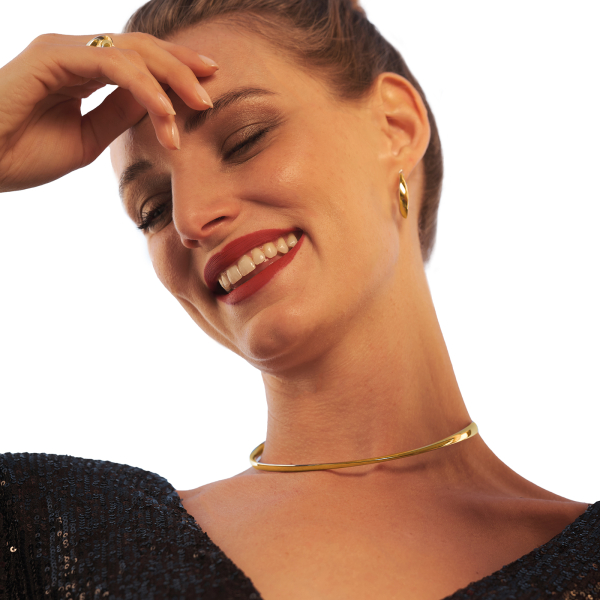 Golden silver rigid necklace