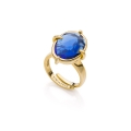 Anello con pietra blu 